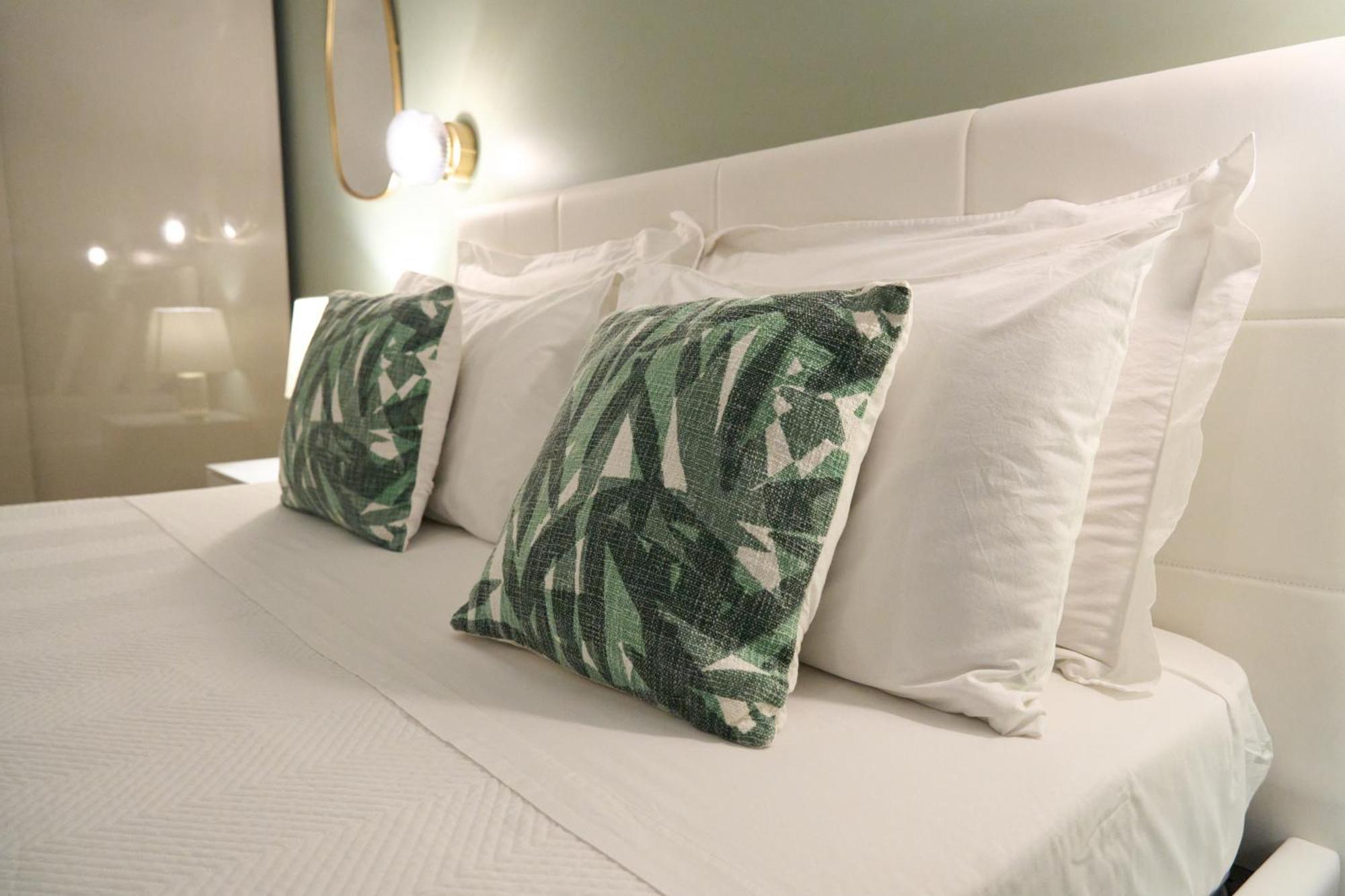 Trastevere Boutique With Gym And Steam Shower Рим Екстер'єр фото