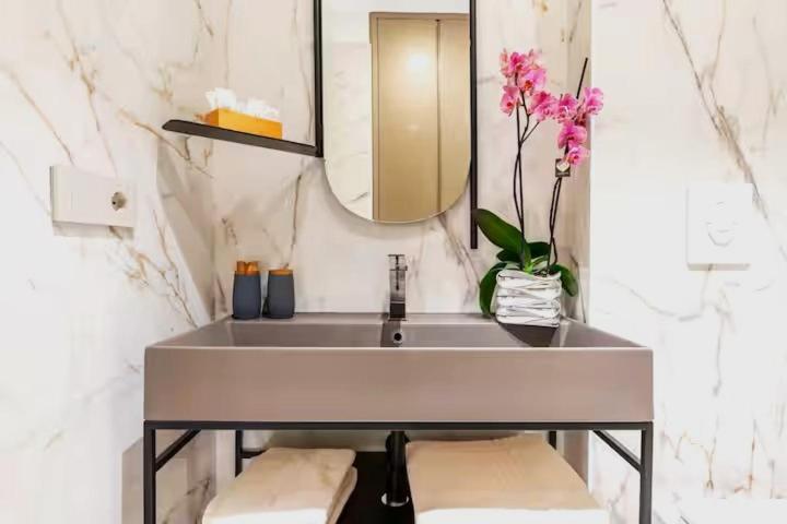 Trastevere Boutique With Gym And Steam Shower Рим Екстер'єр фото